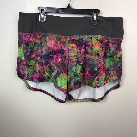 Lululemon Speed Up Mid-Rise Lined Short 4" Sz 12 - Picture 4 of 8